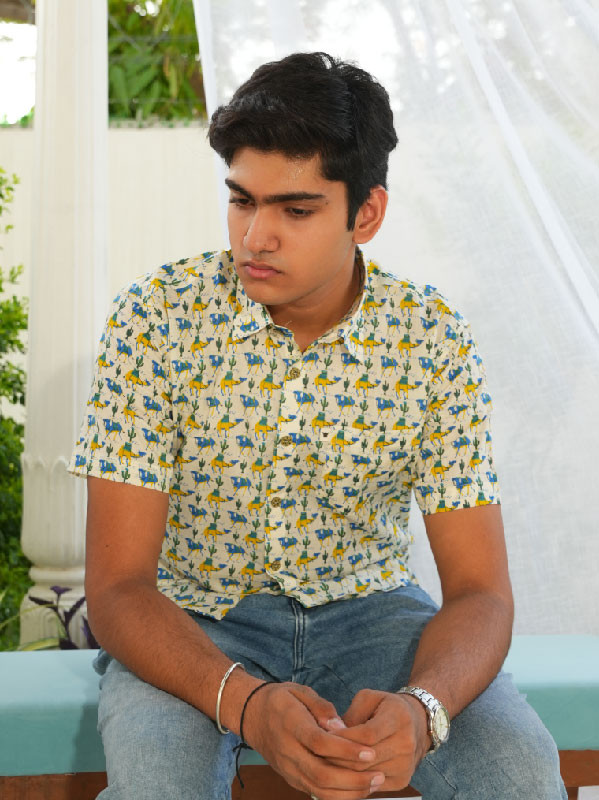 Men's Half Sleeve Floral Printed Cotton Shirt – blue   yellow